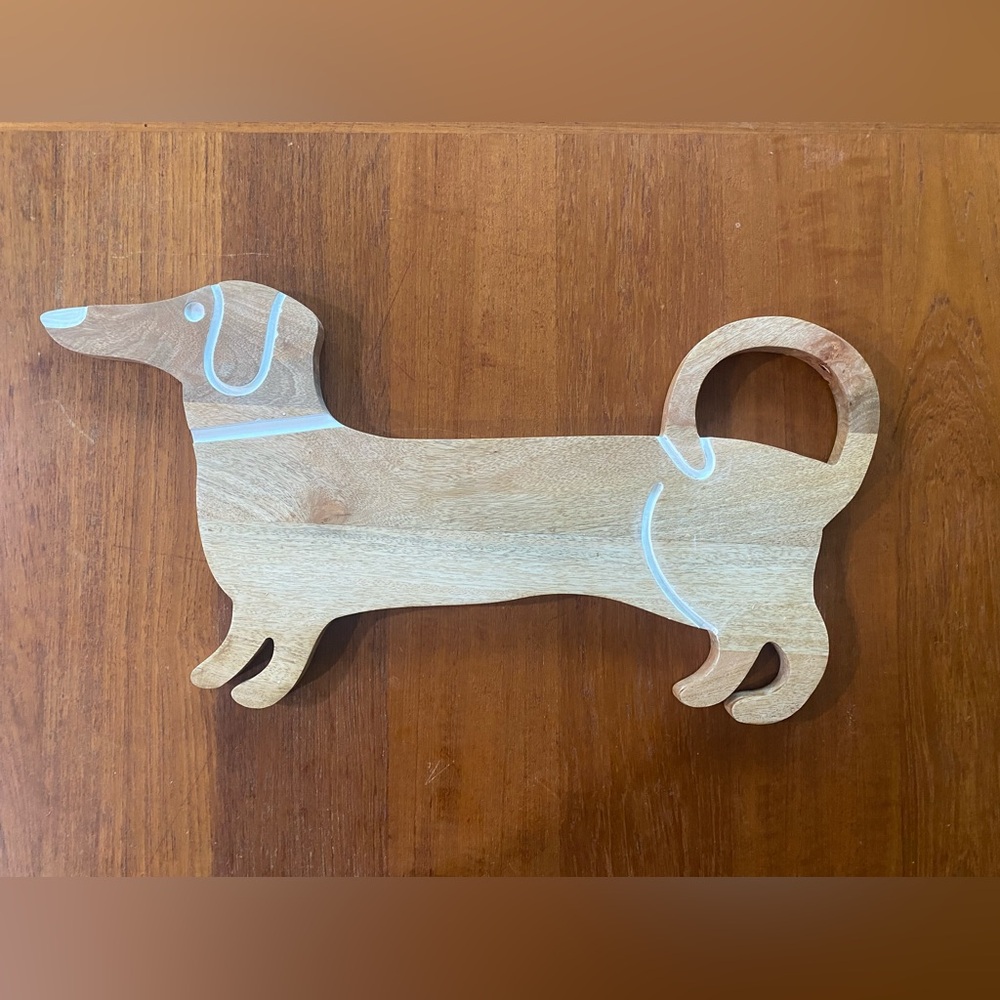 NWOT Dachshund Wood cheese cutting board